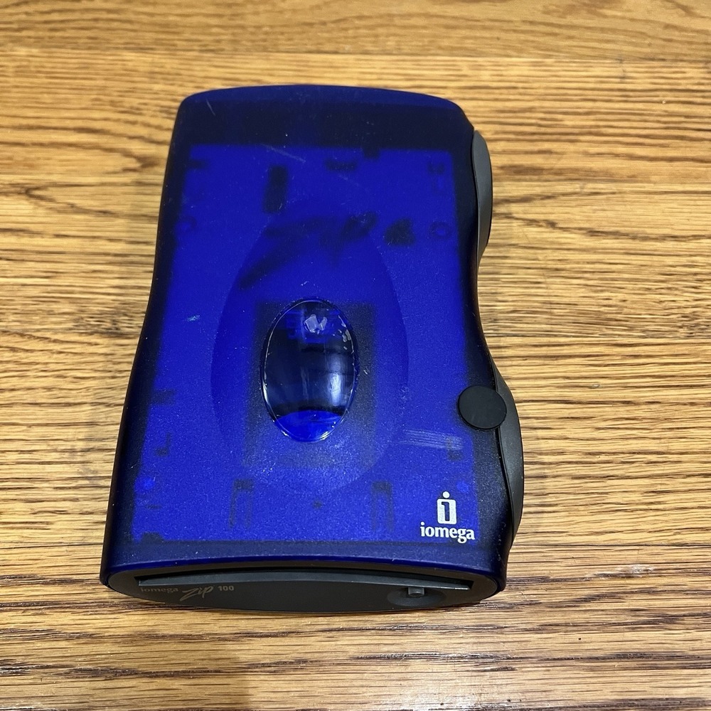 iomega‎ USB Powered Zip Drive (Model: Zip100) - NO CABLE
